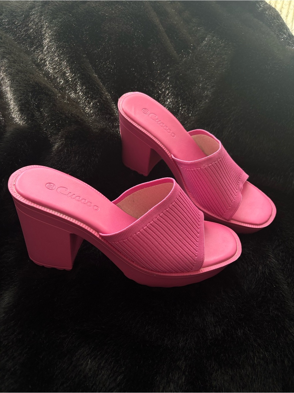 Hot Pink Platform Slide Heels 💗 Size 8 | Comfy Stretch Strap